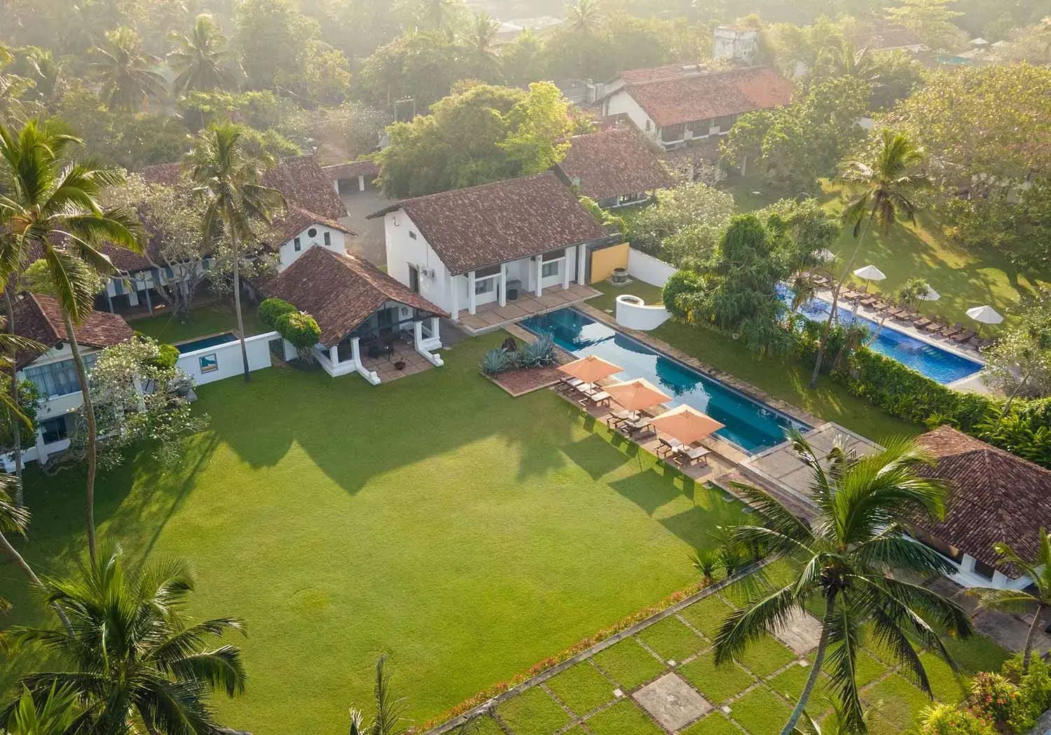 Hotel The Villa Bentota by KK Collection