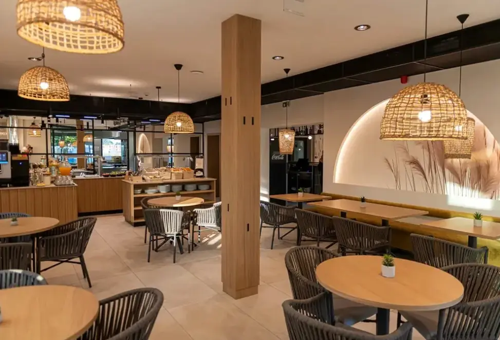 Restauracja i jedzenie w hotelu Thermal Campino