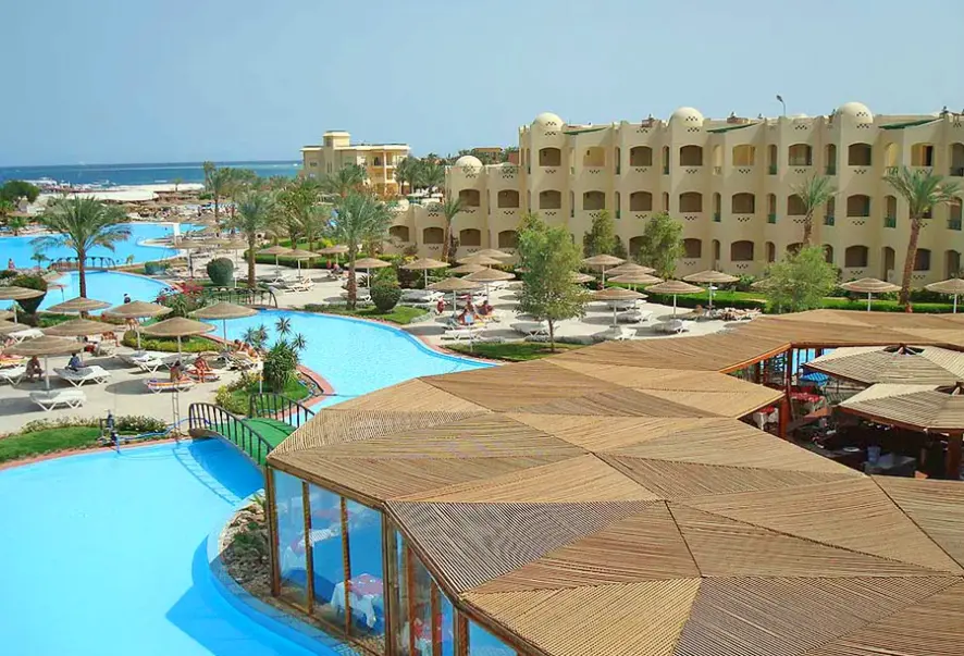 Basen w hotelu Tia Heights Makadi Bay