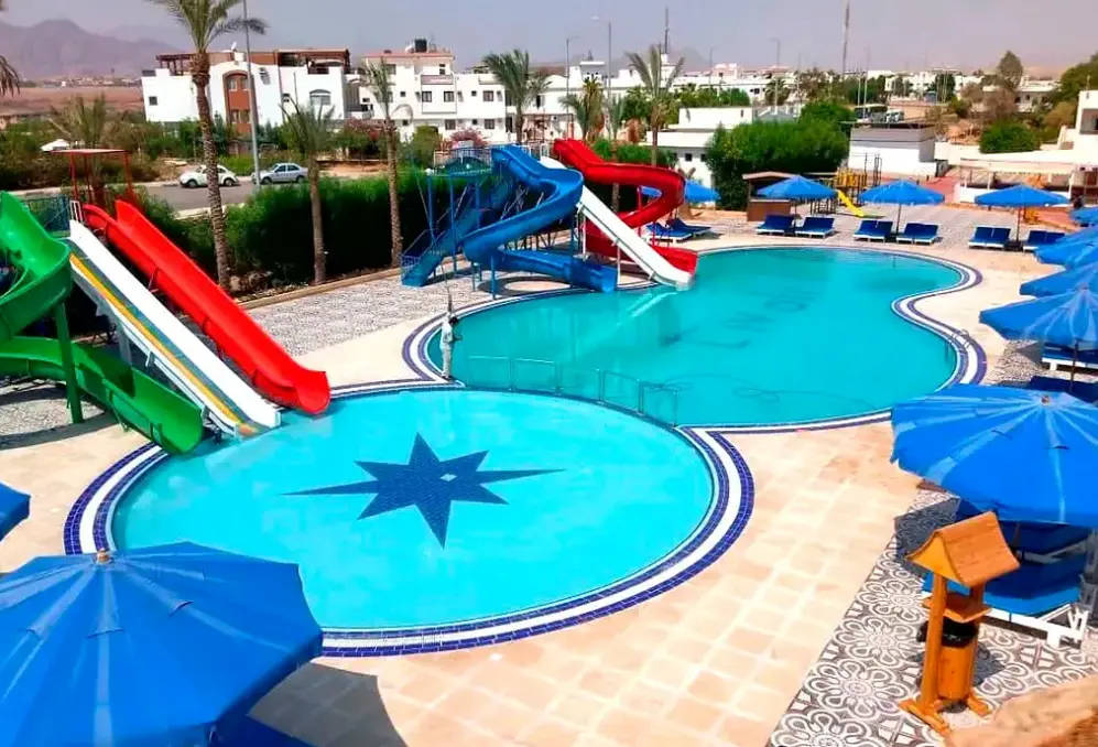 Basen w hotelu Tivoli & Aqua Park