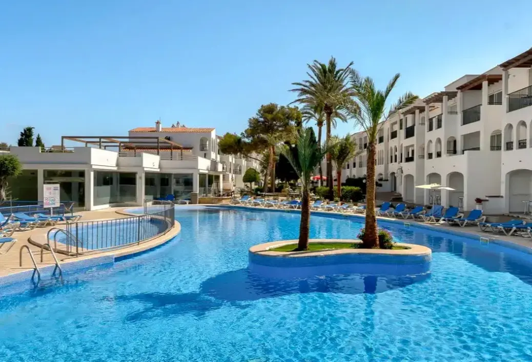 Basen w hotelu Vibra Caleta Playa