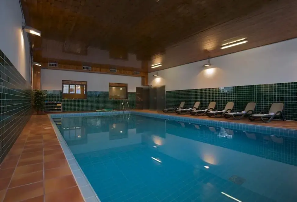 Basen w hotelu Villagio Nevada