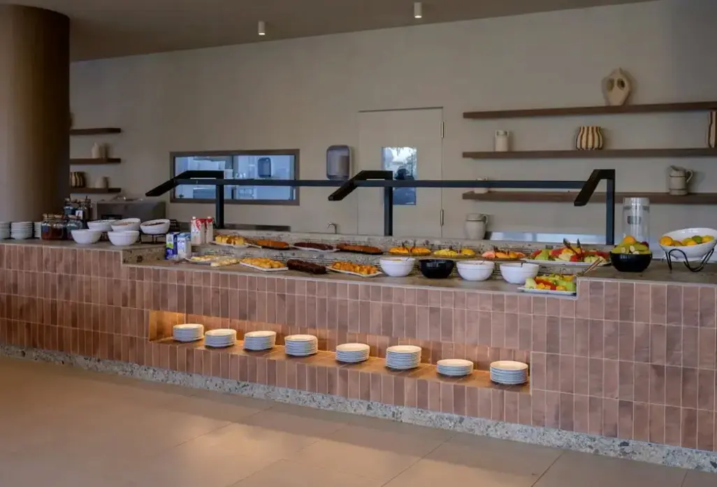 Restauracja i jedzenie w hotelu Zeus Ydoria Resort