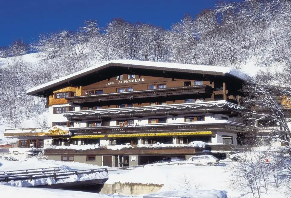 Hotel Alpenblick (Hinterglemm) w Austria (Ziemia Salzburska) - oferta last minute