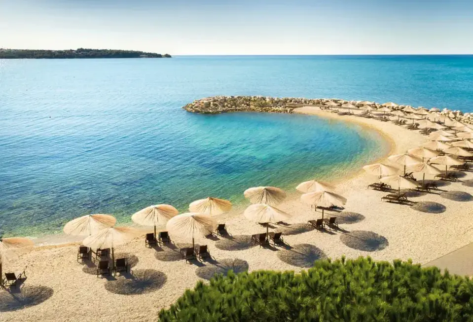 Plaża przy hotelu Aminess Laguna Maradiso (Novigrad)