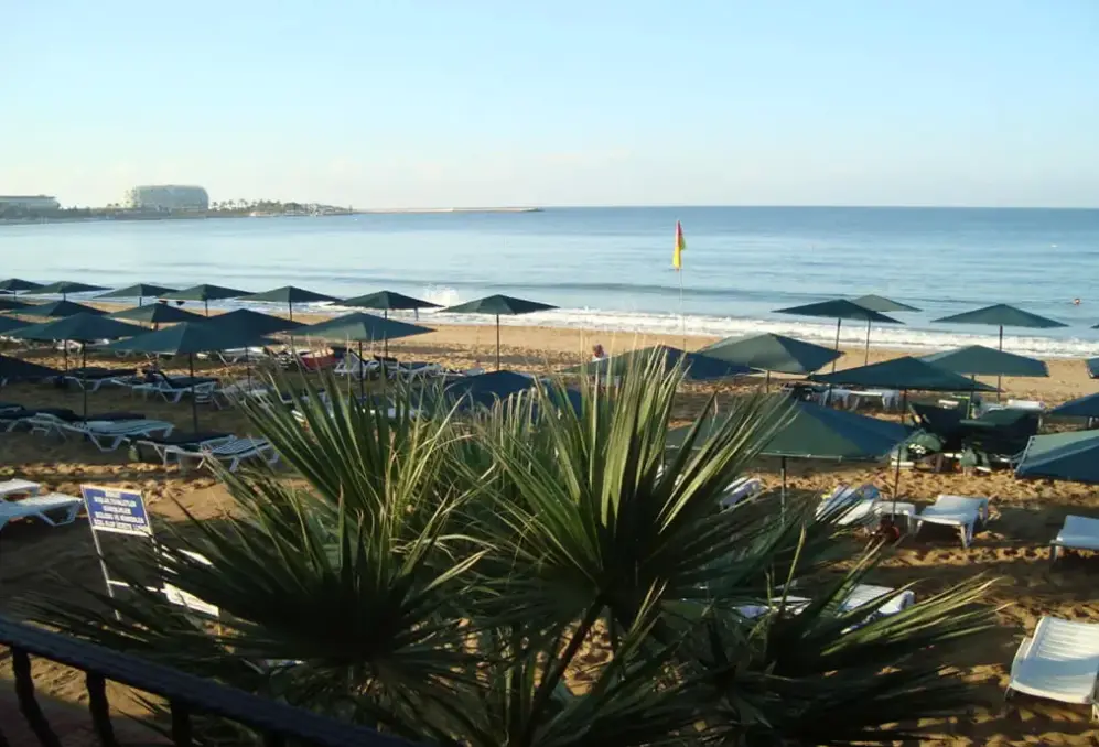Plaża przy hotelu Antik Garden