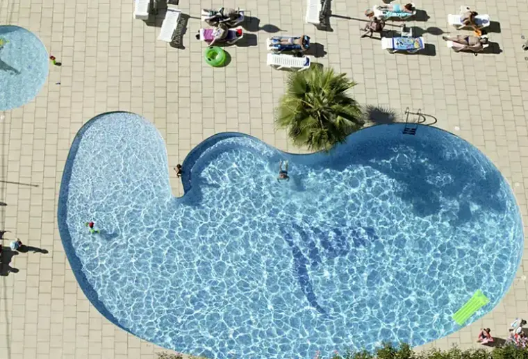 Basen w hotelu Apartamenty Levante Club