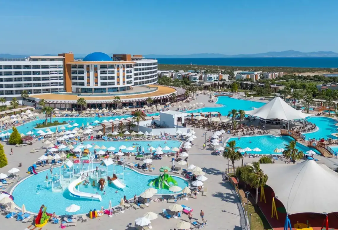 Hotel Aquasis Deluxe Resort & Spa