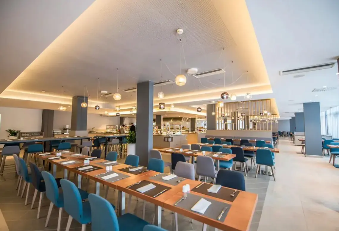 Restauracja i jedzenie w hotelu Arena Holiday (Medulin)