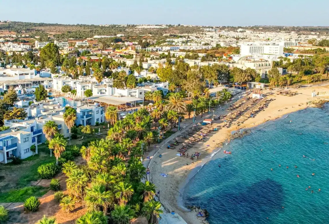 Plaża przy hotelu Atlantica Callisto (ex. Callisto Holiday Village)