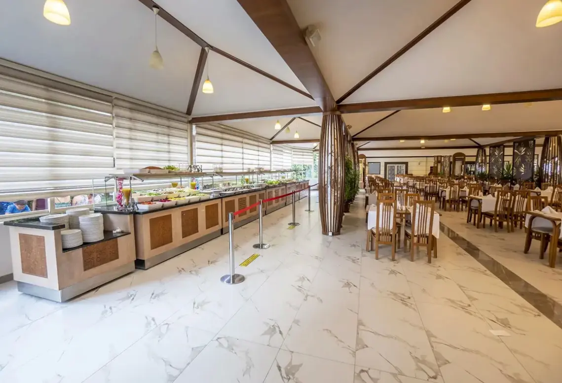 Restauracja i jedzenie w hotelu Aydinbey Gold Dreams