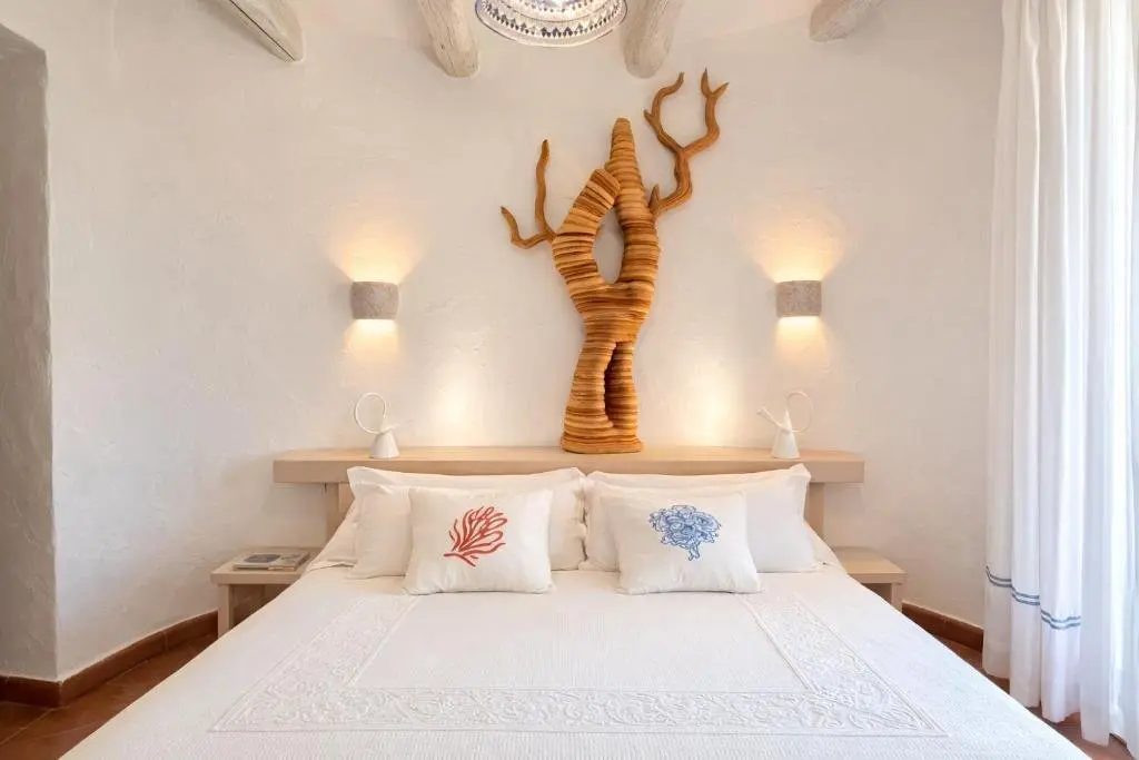 Pokój w hotelu Baia Caddinas