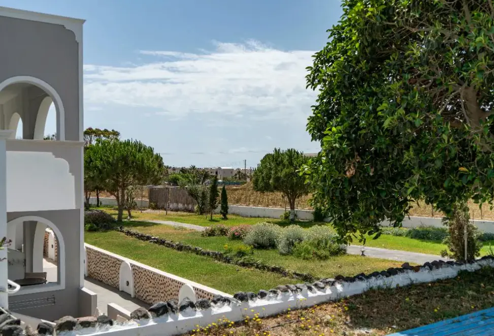 Widok z hotelu Bella Santorini
