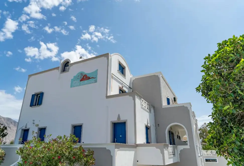 Hotel Bella Santorini