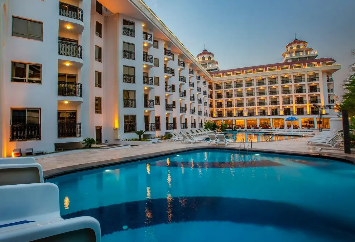 Hotel Blue Marlin Deluxe Spa & Resort