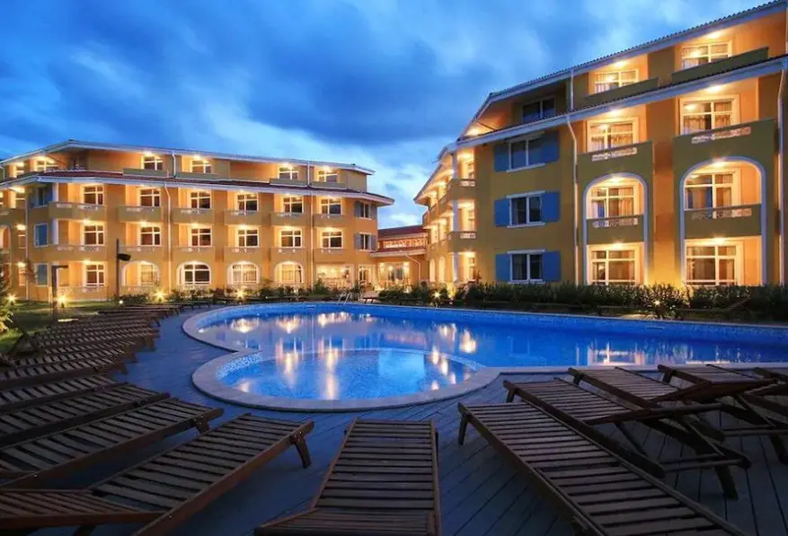 Hotel Blue Orange Beach Resort