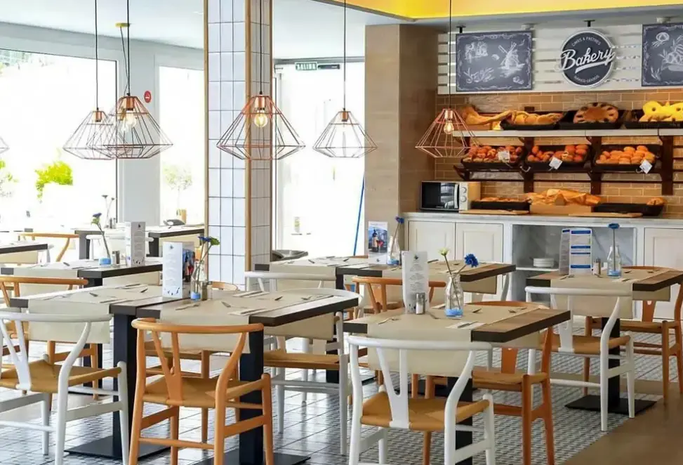 Restauracja i jedzenie w hotelu Blue Sea Corralejo Village (ex. Labranda)