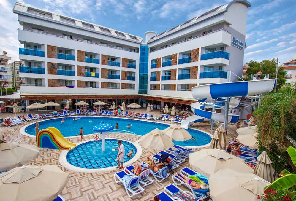 Hotel Blue Wave Suite