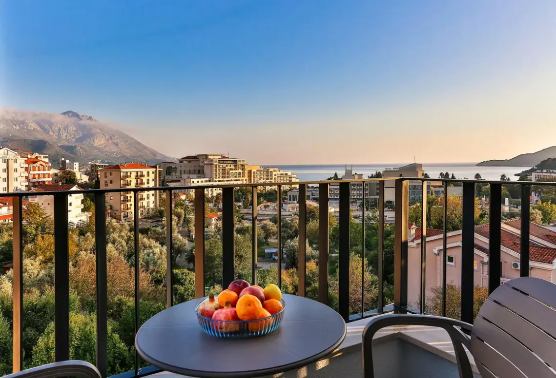 Hotel Bono (Bečići ) w Czarnogóra (Riwiera Czarnogórska) - oferta last minute