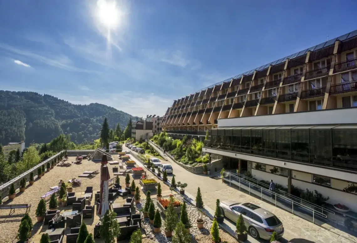Obiekt hotelu Budowlani - Sanatorium