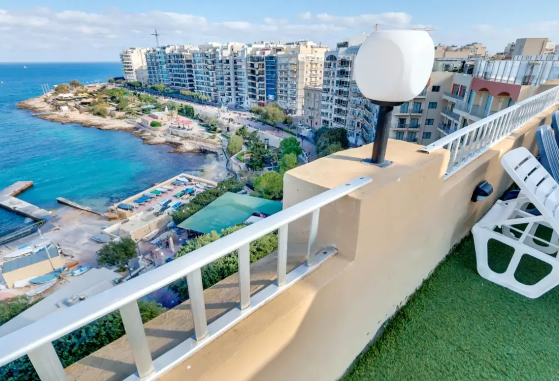 Widok z hotelu Carlton (Sliema)