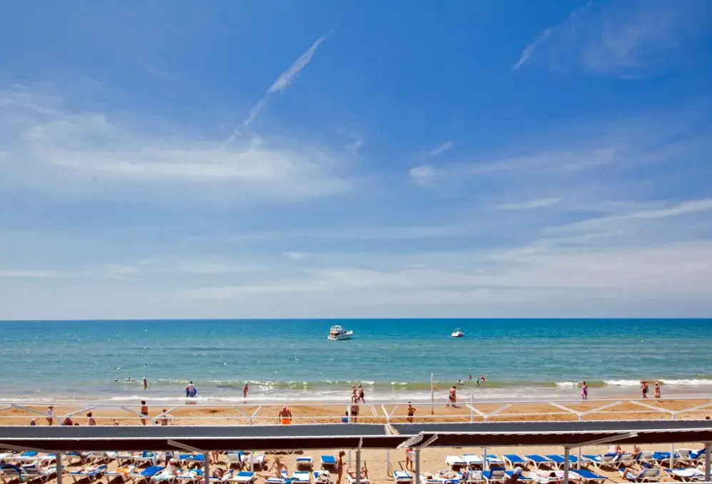 Plaża przy hotelu Club Side Coast