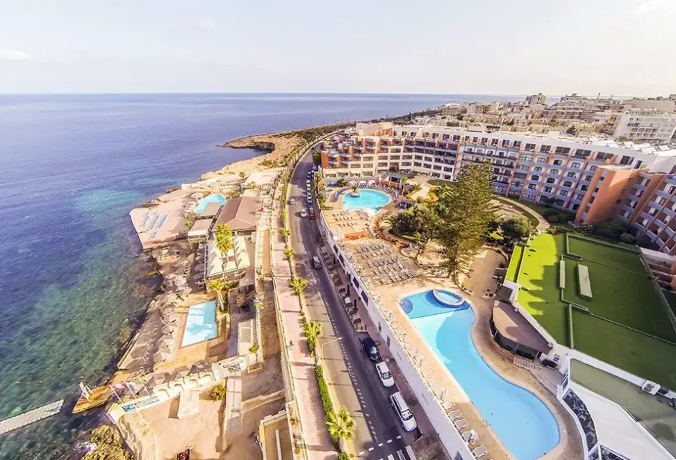 Obiekt hotelu Doubletree By Hilton Malta (ex. Dolmen Resort)