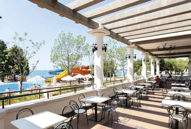 Plaża przy hotelu Dreams Sunny Beach Resort & Spa (ex. Riu Helios Paradise)