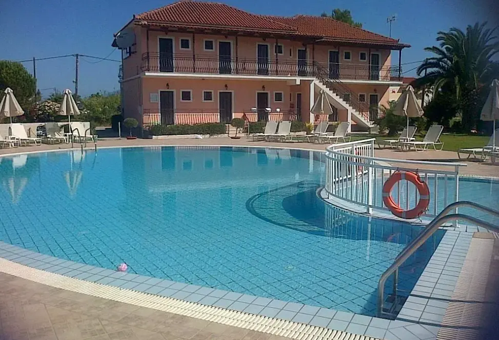 Hotel Eleni's Garden