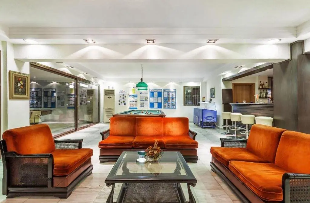 Lobby hotelu Elinotel Polis