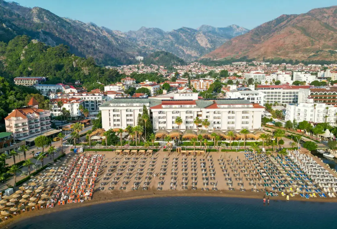 Hotel Faros Premium Beach