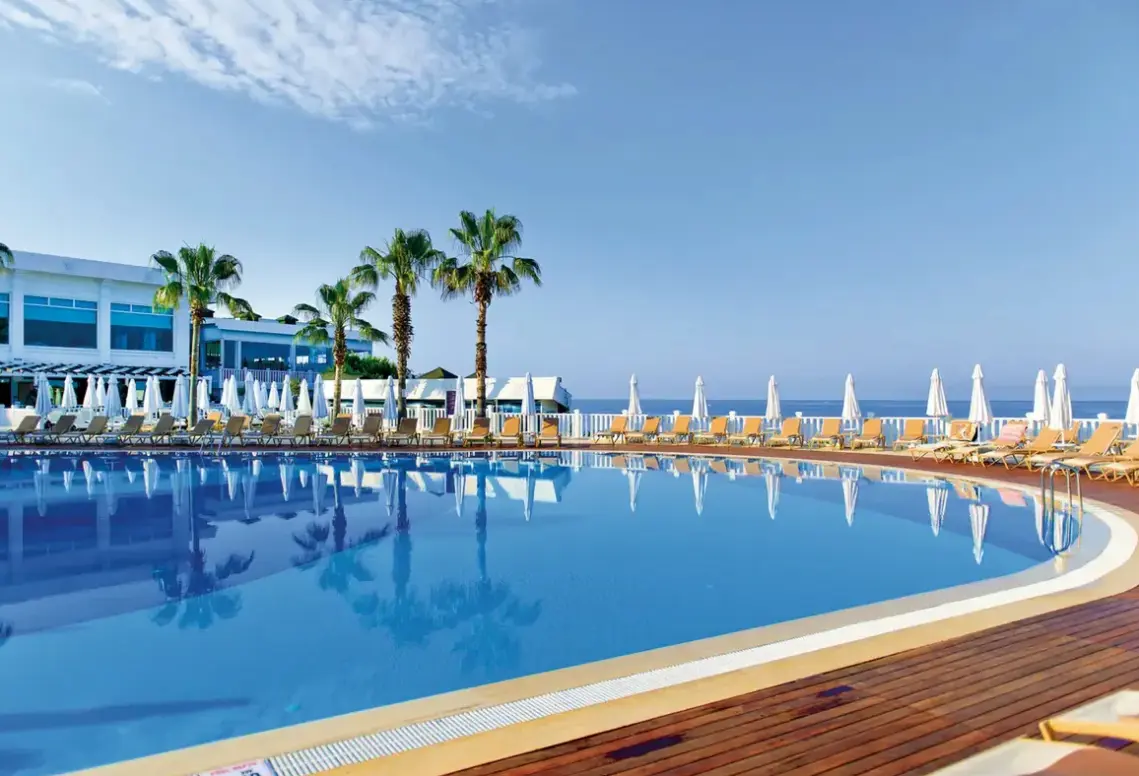 Basen w hotelu Flora Garden Beach (ex. Sentido Flora Garden)