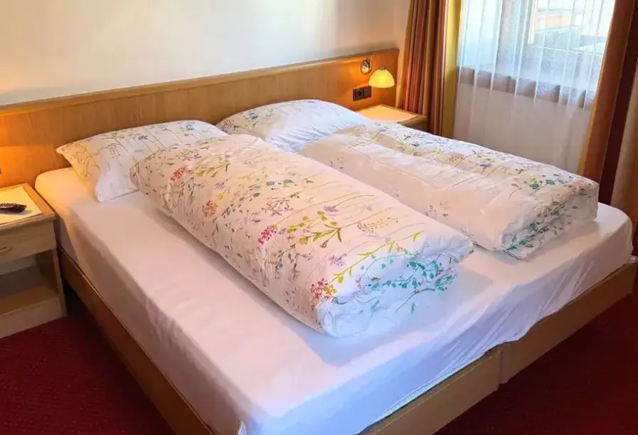 Pokój w hotelu Gasthof Neuwirt Pfitsch