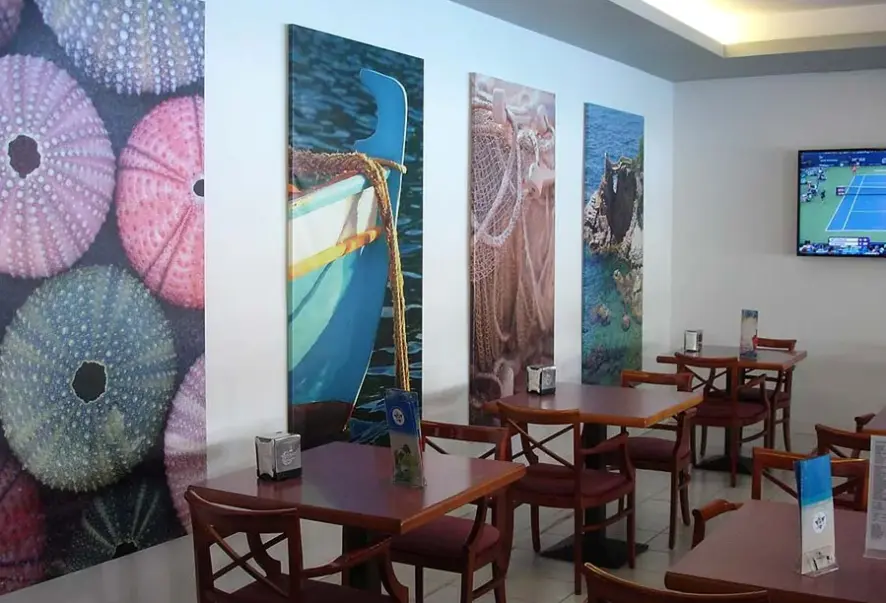 Restauracja i jedzenie w hotelu Gran Garbi (Lloret de Mar)