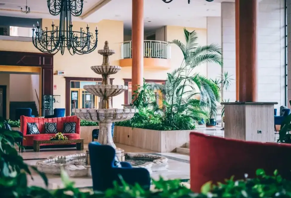 Lobby hotelu Grand Muthu Golf Plaza