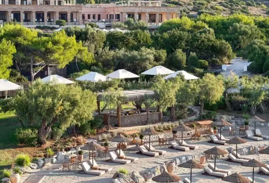 Basen w hotelu Grecotel Cape Sounio
