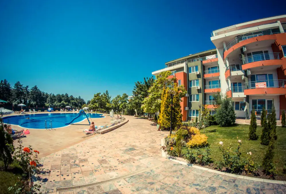 Basen w hotelu Green Fort