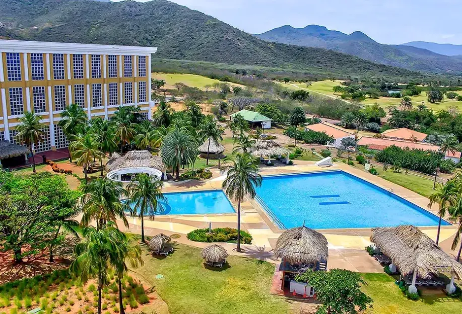Basen w hotelu Hesperia Isla Margarita