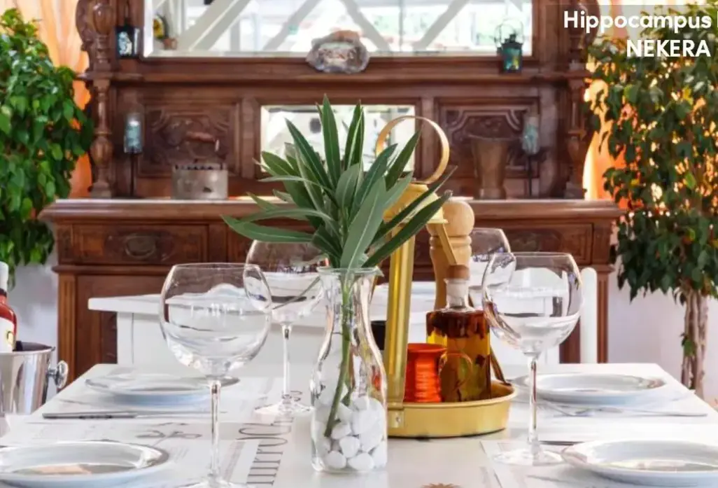 Restauracja i jedzenie w hotelu Hippocampus