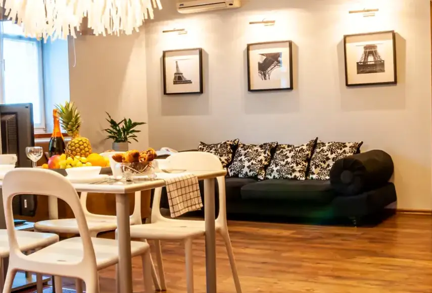 Hotel Home & Travel Ap (Łódź)