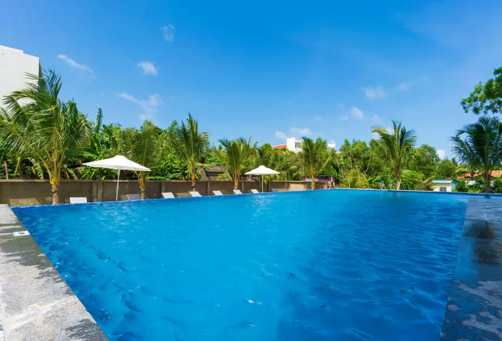 Basen w hotelu Homestead Seaview Phu Quoc