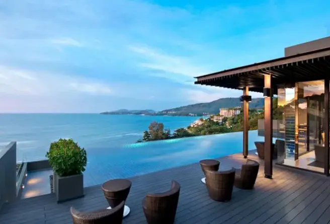 Basen w hotelu Hyatt Regency Phuket Resort