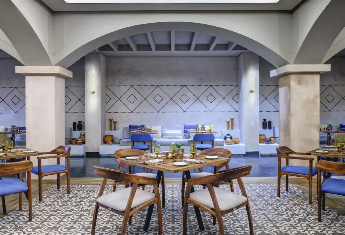 Restauracja i jedzenie w hotelu Hyatt Ziva Riviera (ex. Secrets Silversands)