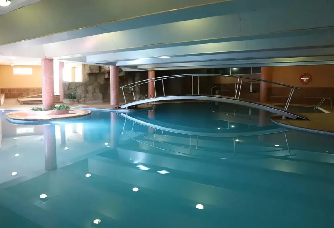 Basen w hotelu Jaime I (Salou)