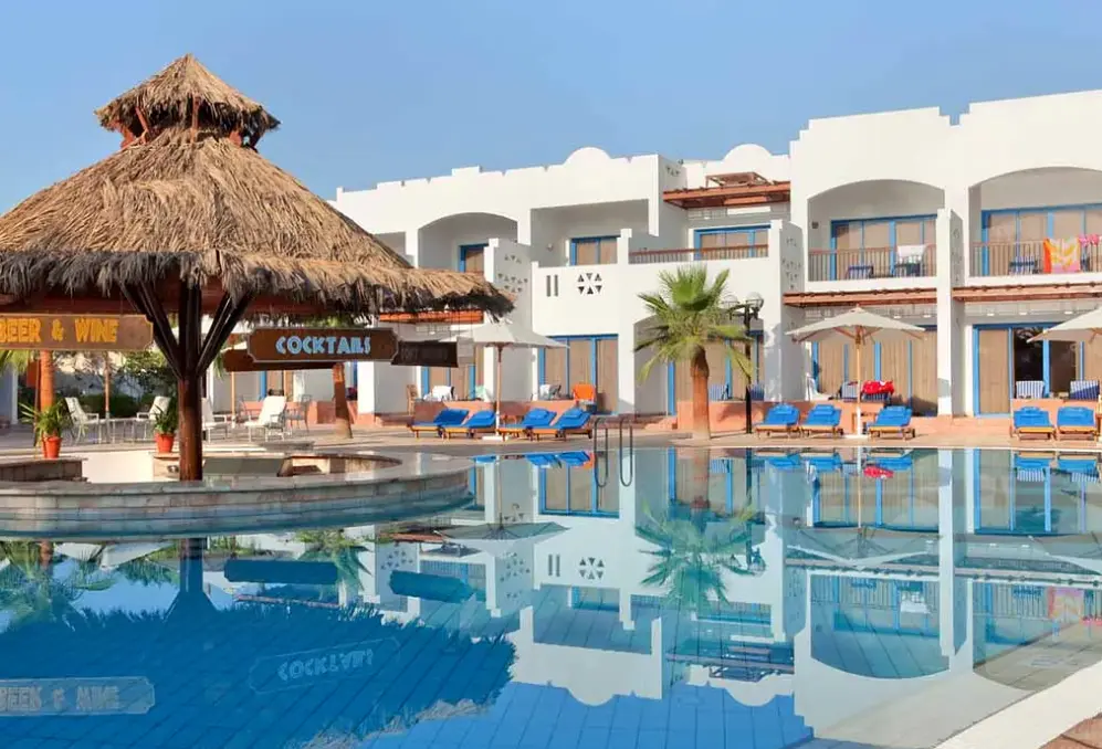 Basen w hotelu Jaz Fayrouz Resort Sharm El Sheikh (ex. Hilton Fayrouz Resort)