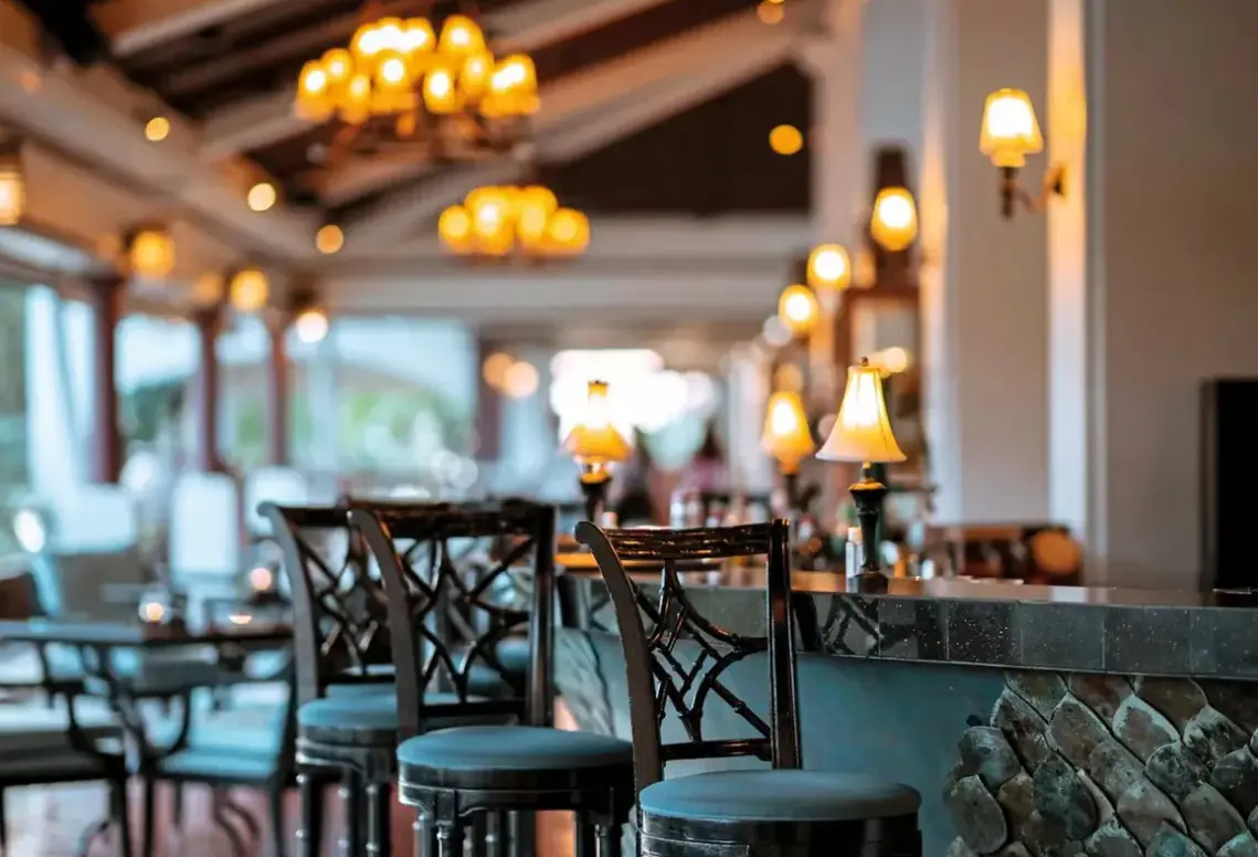 Restauracja i jedzenie w hotelu JW Marriott Phuket Resort