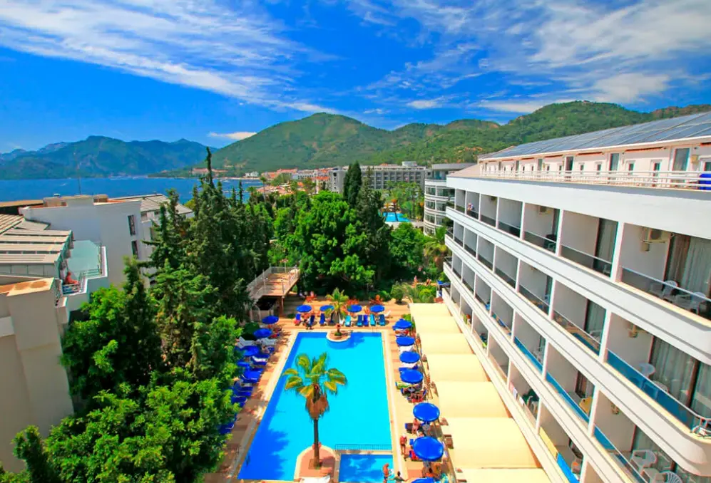 Hotel Kaya Maris