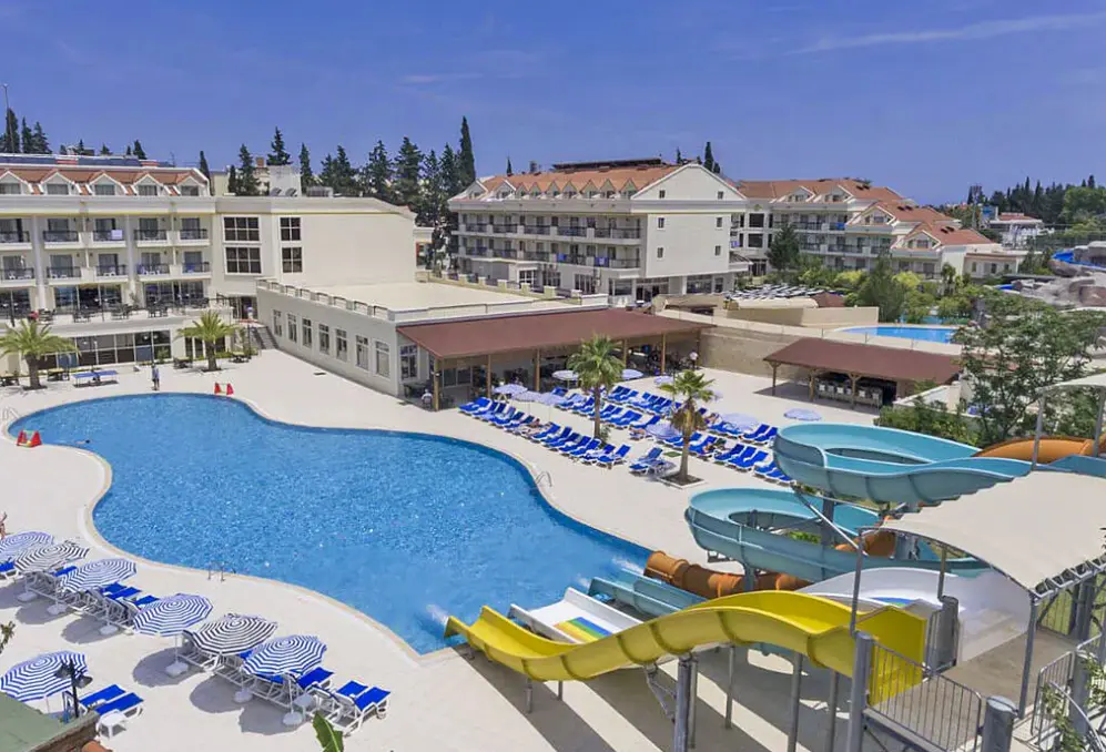 Basen w hotelu Kemer Dream
