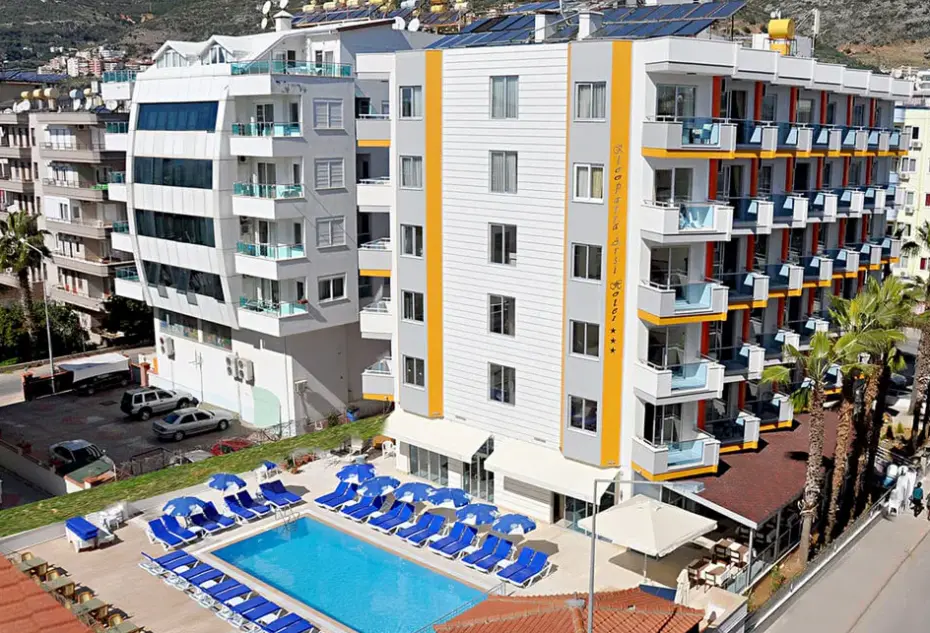 Basen w hotelu Kleopatra Arsi (ex. Kleopatra Inn)