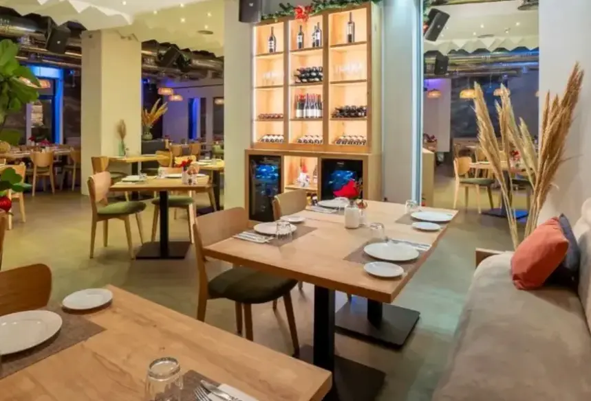 Restauracja i jedzenie w hotelu Lato Boutique (Heraklion)